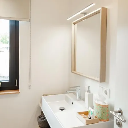 Open-Homes Apartment Retreat شقة *