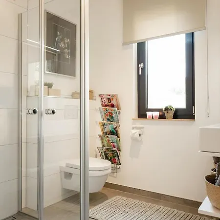 Open-Homes Apartment Retreat *